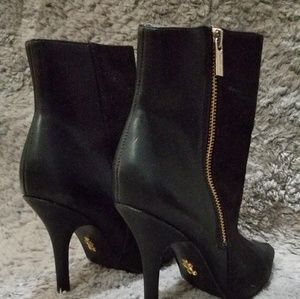 Jennifer Lopez boots sz 7
